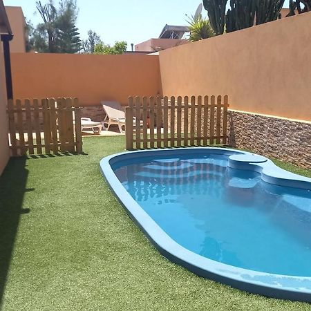 Casa Pitaya, acogedora, con piscina, fibra óptica Vila La Oliva Exterior foto